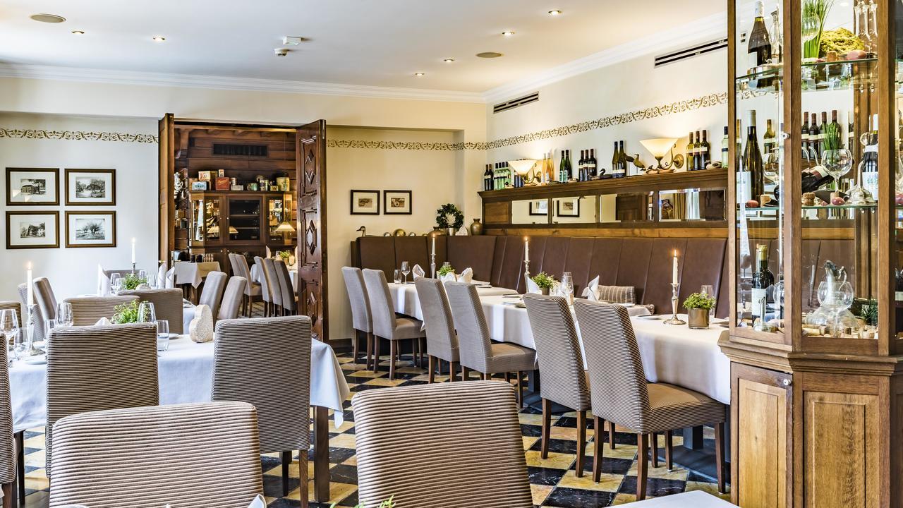 Wellings Romantik Hotel Zur Linde Moers Eksteriør billede