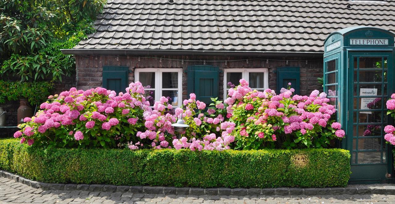 Wellings Romantik Hotel Zur Linde Moers Eksteriør billede